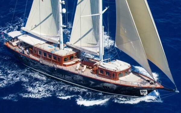 SATORI Yacht a vela di lusso