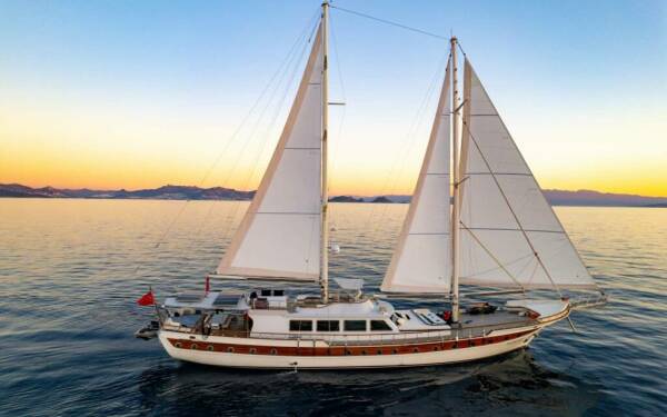 DOUBLE EAGLE Luxusná motorová loď