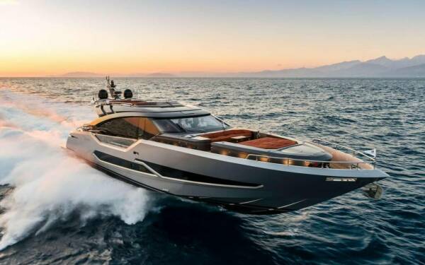 G FIVE Luxusná motorová loď