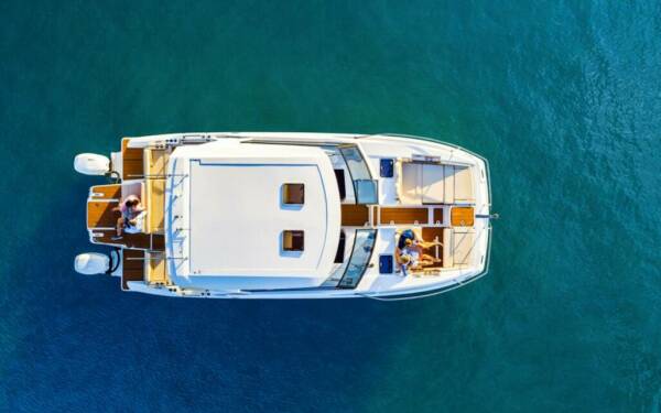 Joy Luxus-Motoryacht