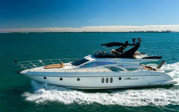 Priceless Luxus-Motoryacht