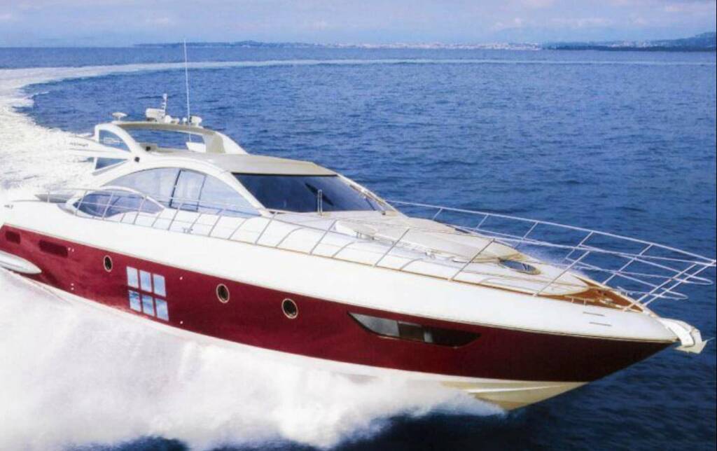 Warren Kelly Luxus-Motoryacht