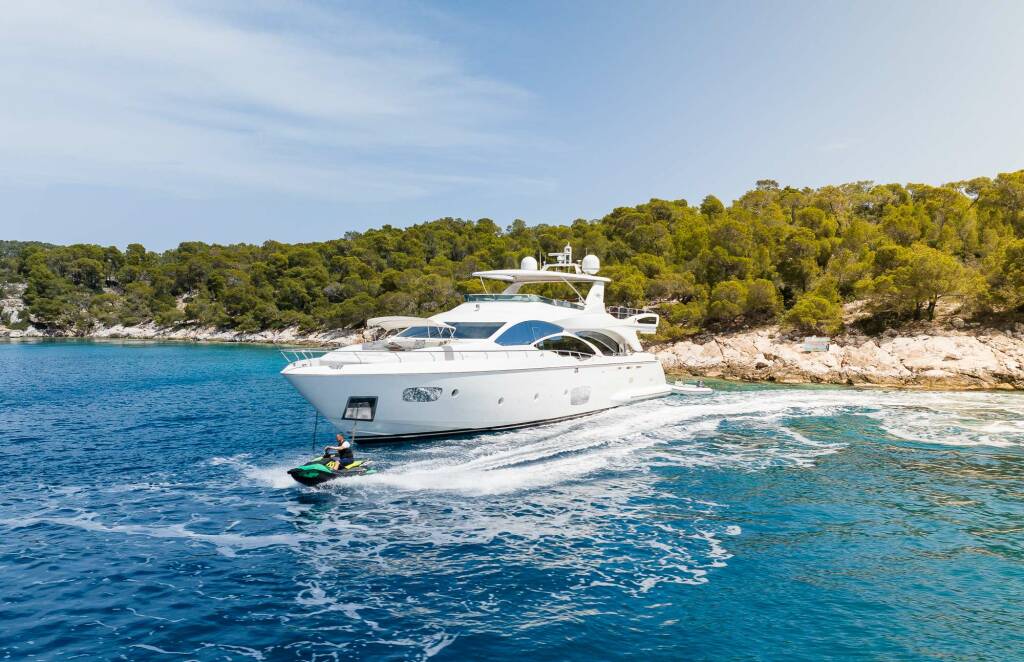 Koukles Motor yacht di lusso