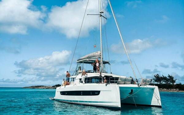 M LEGACY Luxusný katamarán