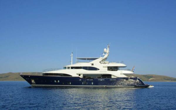GRANDE AMORE Motor yacht di lusso