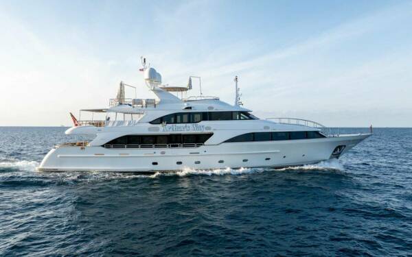 ARTHUR'S WAY Luxury motor yacht