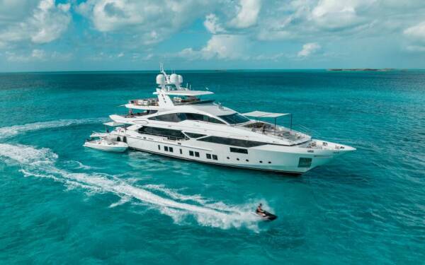 EMINA Motor yacht di lusso