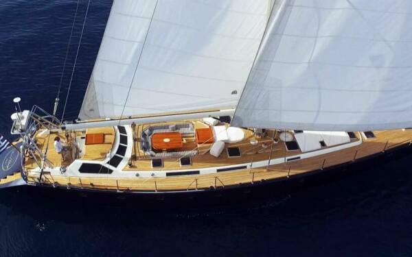 WIND OF CHANGE Luxusná plachetnica