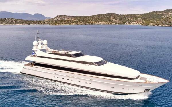 ELEMENT Motor yacht di lusso