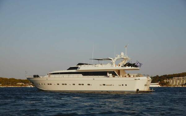 ERA A Luxusná motorová loď