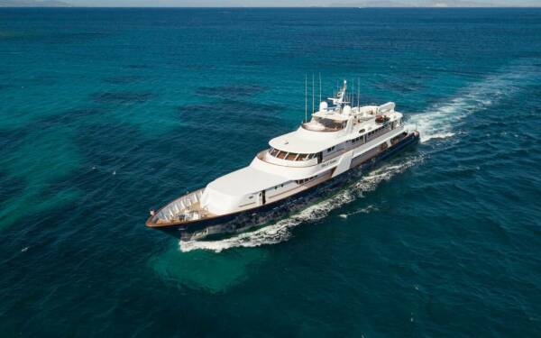 WIND OF FORTUNE Motor yacht di lusso