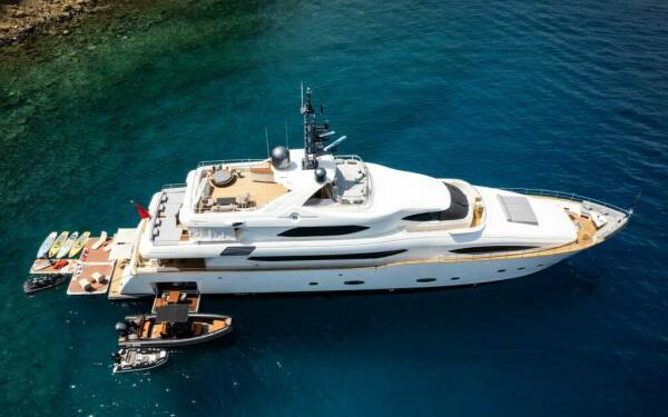 ARIELA Luxury motor yacht