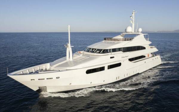 TITIAN PEARL Motor yacht di lusso