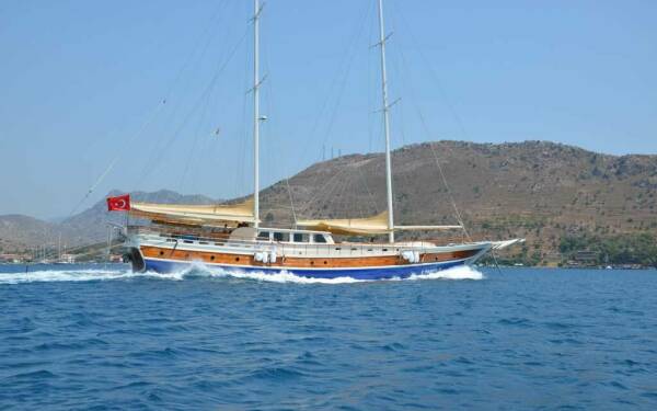 C. Taner 2 Motor yacht di lusso