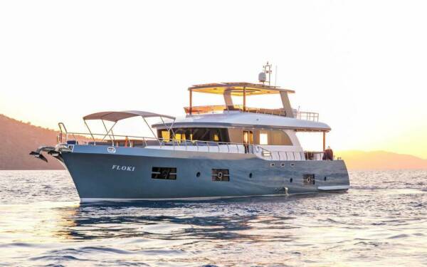 FLOKI Motor yacht di lusso