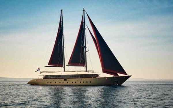 ANETTA Motor yacht di lusso