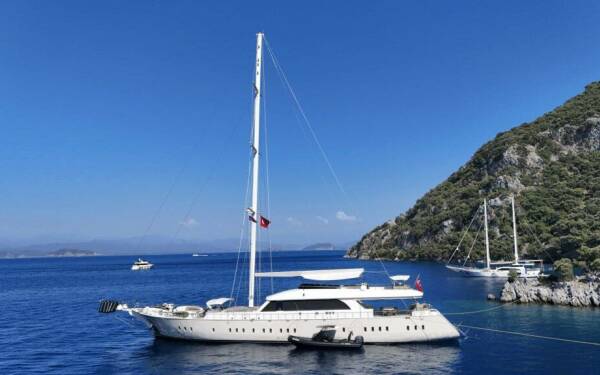 DODO Yate de lujo a motor