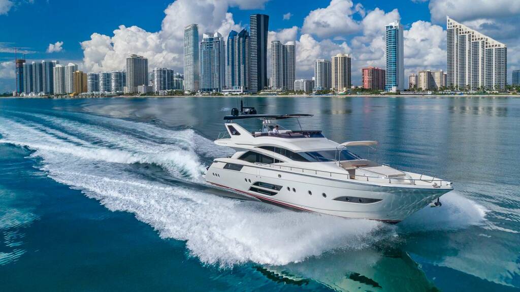 GOLDEN 3 Motor yacht di lusso
