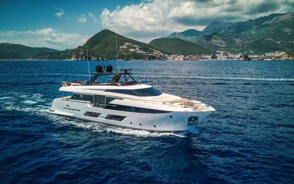 MADRA II Luxury motor yacht
