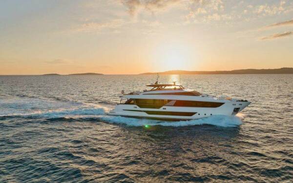 B.A.13 Luxury motor yacht