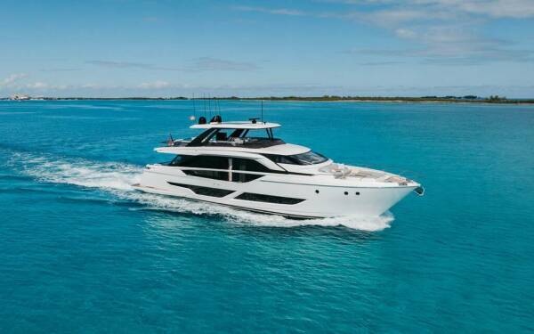 5 PALMS Yate de lujo a motor