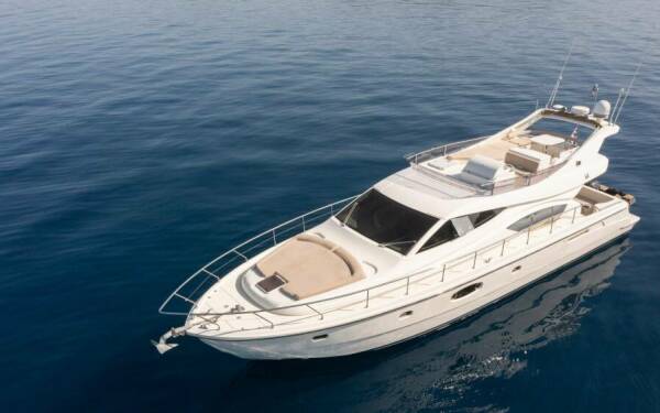 CARTE BLANCHE Luxus-Motoryacht