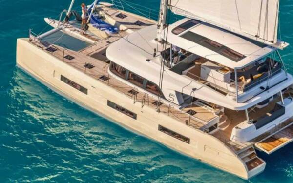 LADY ROSE Catamarano di lusso