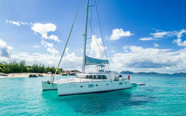 GAMBIT Catamarano di lusso