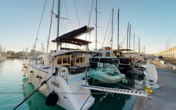 ARP Luxus - Katamaran