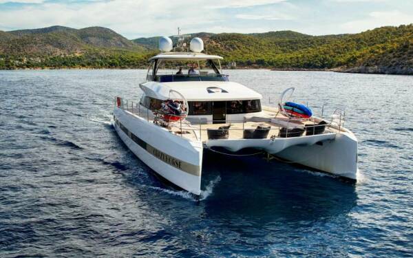 CRAZY HORSE Luxury catamaran