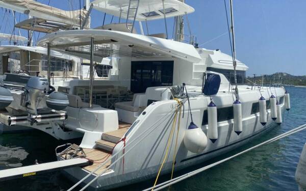 Croda Rossa Catamarano di lusso