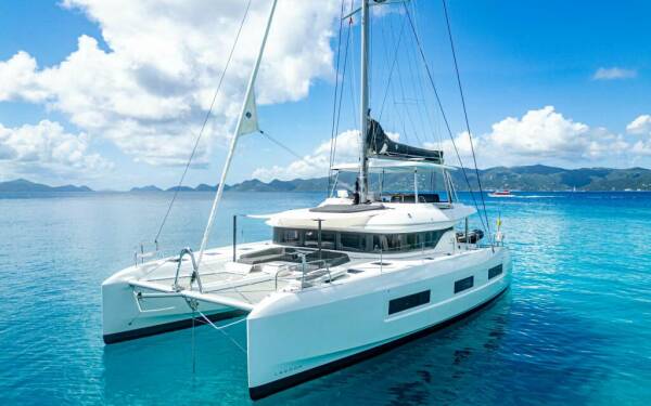 VALINOR - Winter Luxusný katamarán