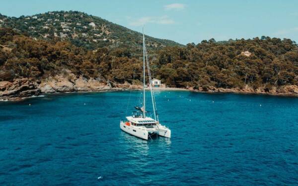 Serenite Catamarano di lusso