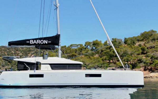 BARON Catamarano di lusso