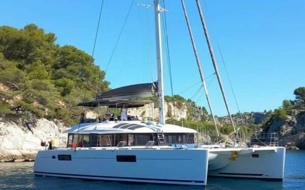 EVER III Catamarano di lusso