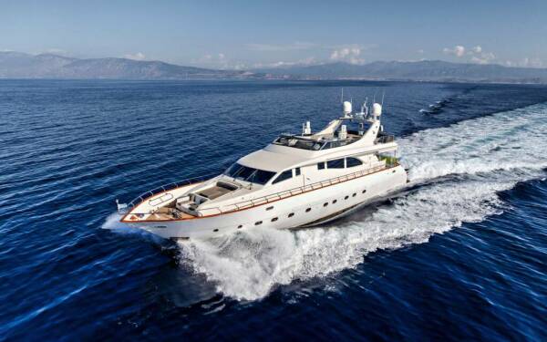 DREAM Luxus-Motoryacht