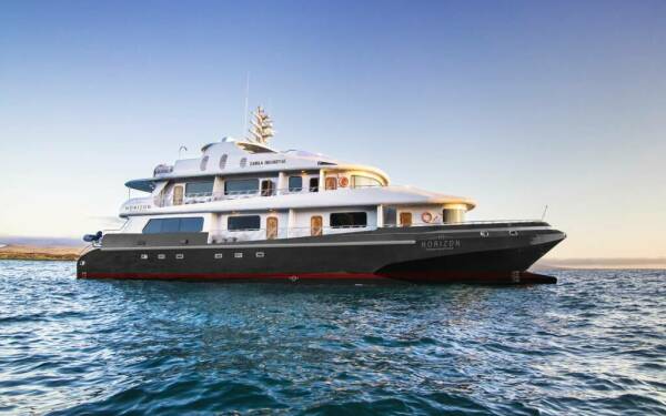 Galapagos Horizon Luxury motor yacht