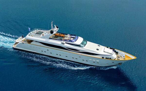PAREAKI II Luxury motor yacht