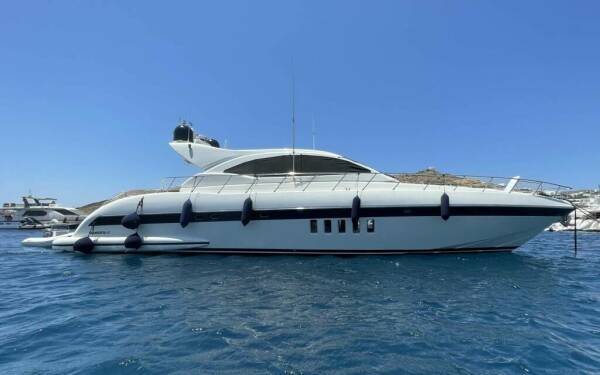 Yaloou Dream Yate de lujo a motor