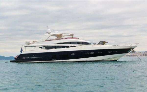 4LIFE Luxusná motorová loď