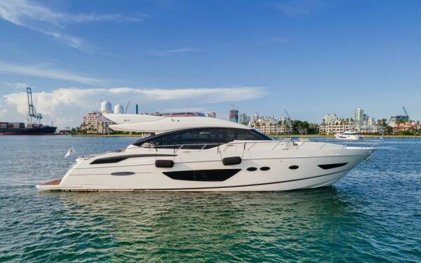 Snowbird Luxus-Motoryacht