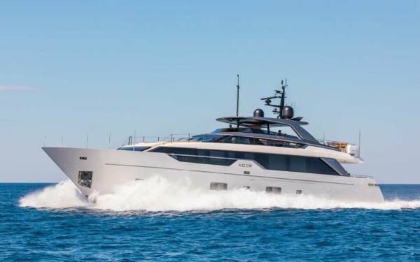 NOOR II Luxury motor yacht