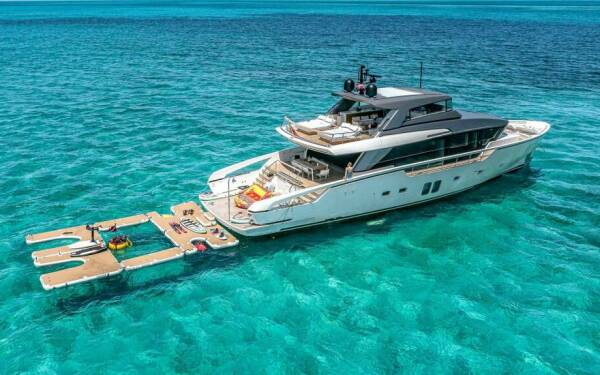 NO MATTER WHAT Motor yacht di lusso