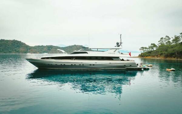 CROCUS Motor yacht di lusso