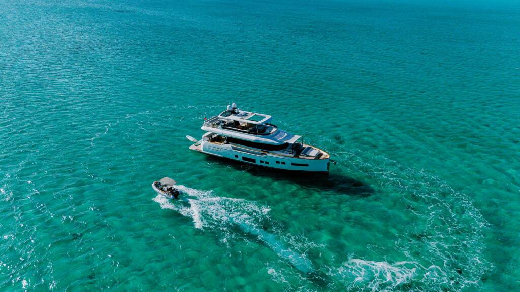 NORMAN'S T4 Luxus-Motoryacht