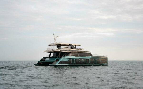 MATTEA Catamarano di lusso