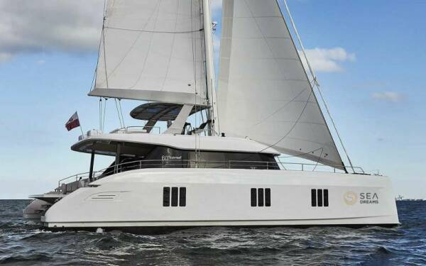SEA DREAMS Luxury catamaran