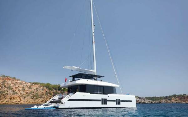 MIDORI Luxusný katamarán