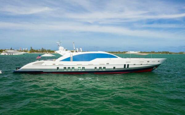 120 Double shot Luxury motor yacht