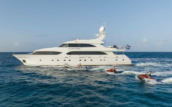 CUPCAKE Luxury motor yacht